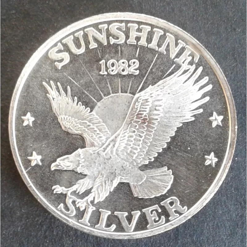 1982 1 Oz Sunshine Mint Silver Eagle Silver Round