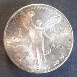 1982 1 Oz Mexican Libertad Type 2 Silver Bullion Coin