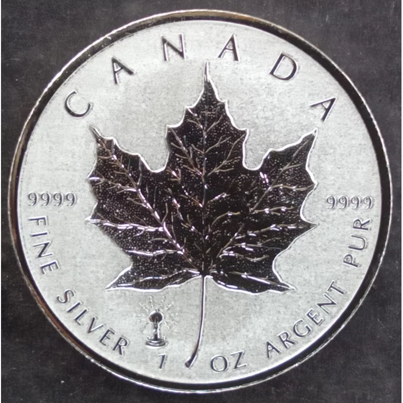 2018 1 Oz Canada Maple Leaf Light Bulb Privy Reverse 2018 1 Oz Canada Maple Leaf Light Bulb Privy Reverse